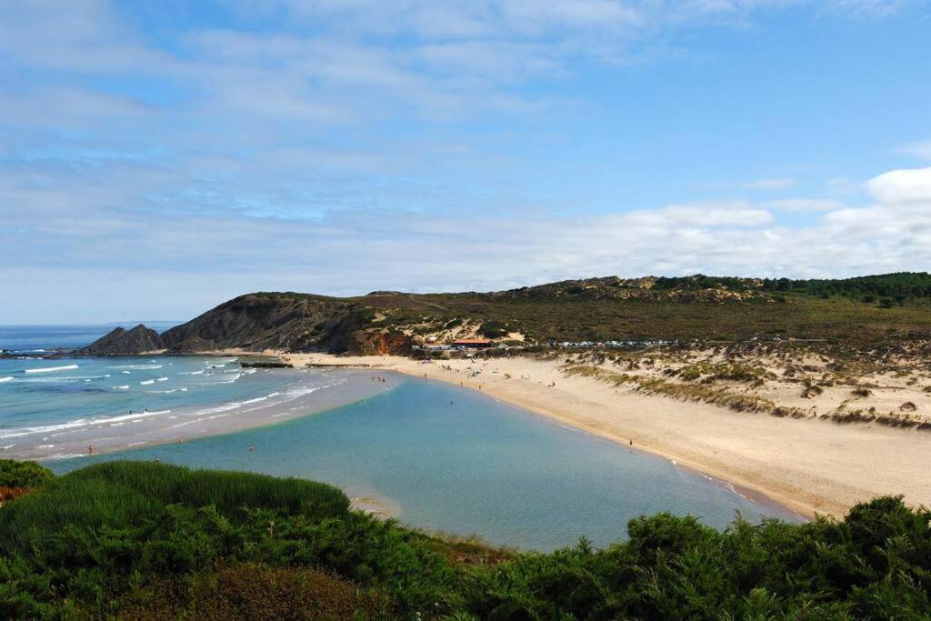 Vale Do Guizo: Casa Poente On The Contryside, Close By The Sea. Aljezur Exterior photo